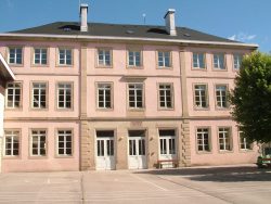 Ville De Remiremont Ancien Site Facade Jules Ferry